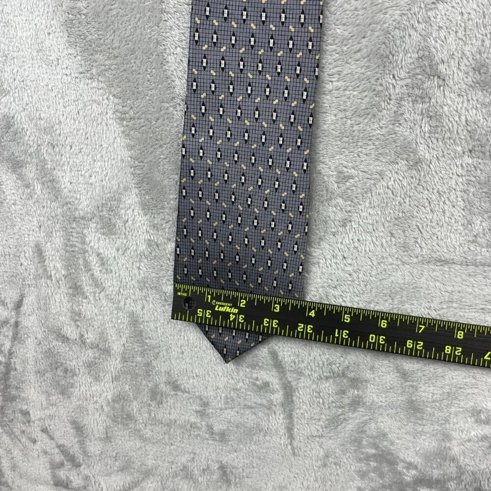 Geoffrey Beene Men's Classic 100% Silk Neck Tie Made in the USA